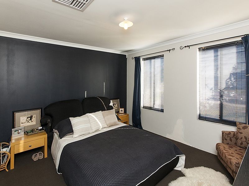 5 Lamar Court, Success WA 6164