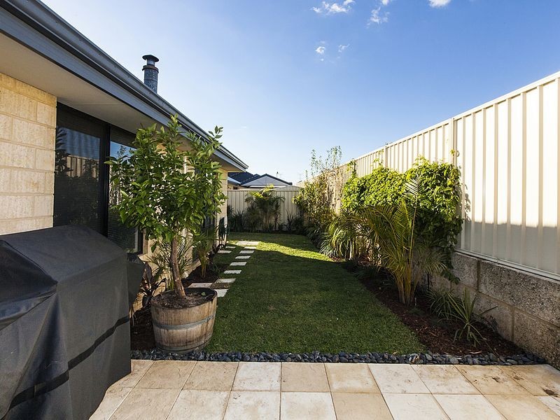 5 Lamar Court, Success WA 6164