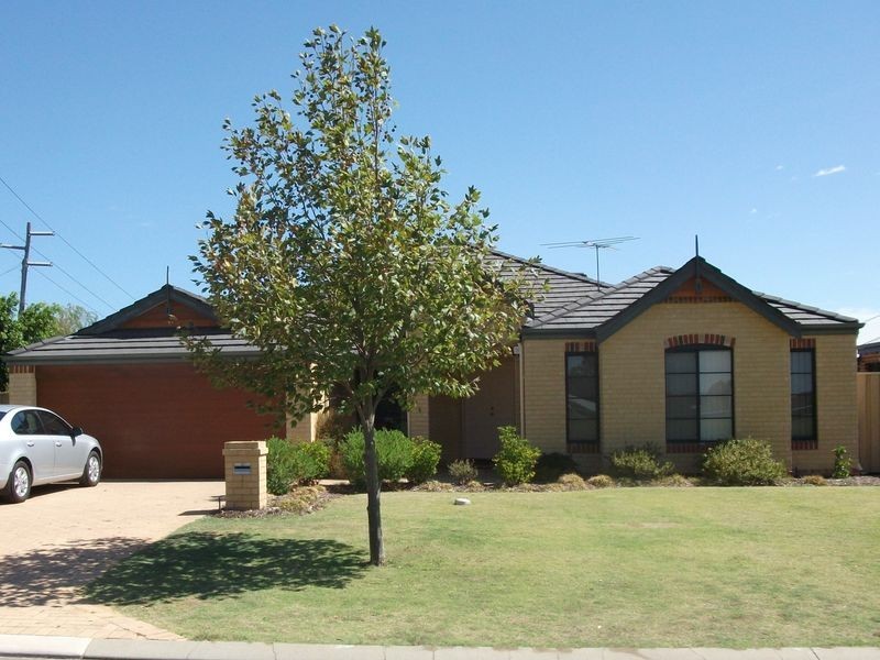 1 Clyde Avenue, Baldivis WA 6171