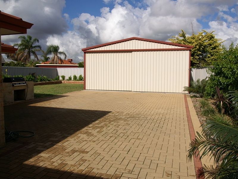 13 Mayhew Cross, Atwell WA 6164