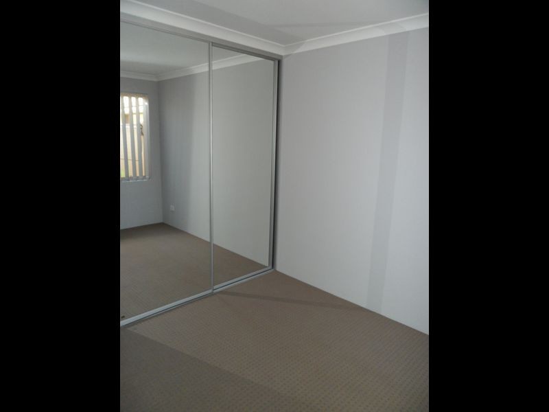 9/31 Peppermint Gardens, Aubin Grove WA 6164