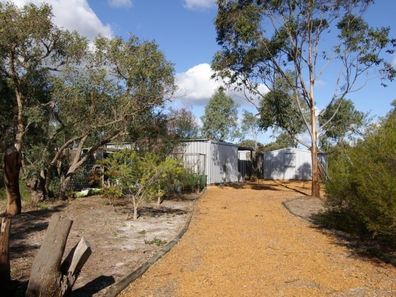 31 Wilga Court, Banjup WA 6164