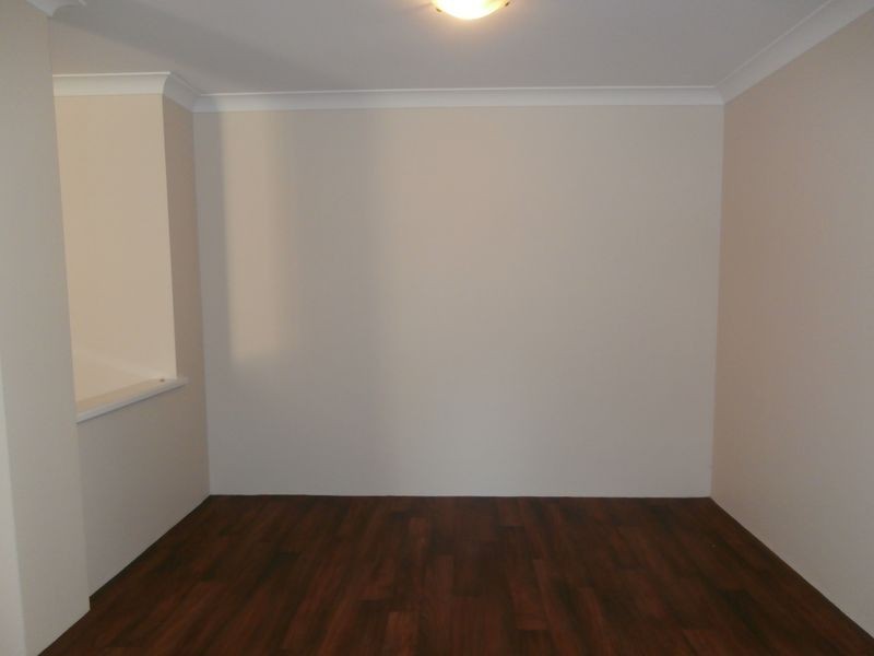 23 Catalpa Crescent, South Lake WA 6164