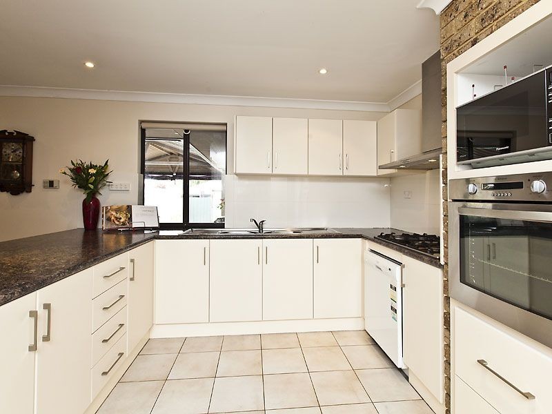 23 Leake Street, Forrestdale WA 6112