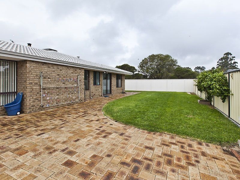 23 Leake Street, Forrestdale WA 6112