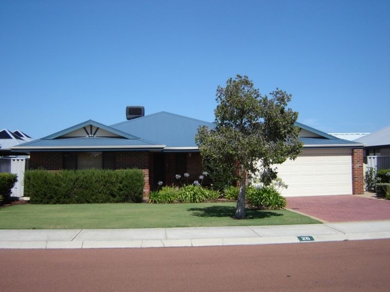 26 Avon Crescent, Atwell WA 6164