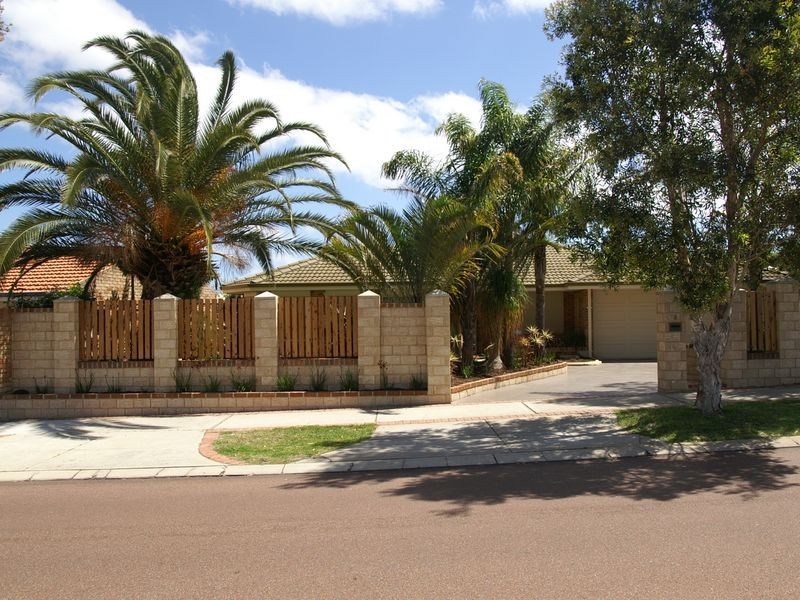 2 Freshwater Drive, Atwell WA 6164