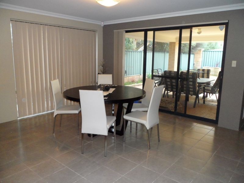 4 Yengo Mews, Aubin Grove WA 6164