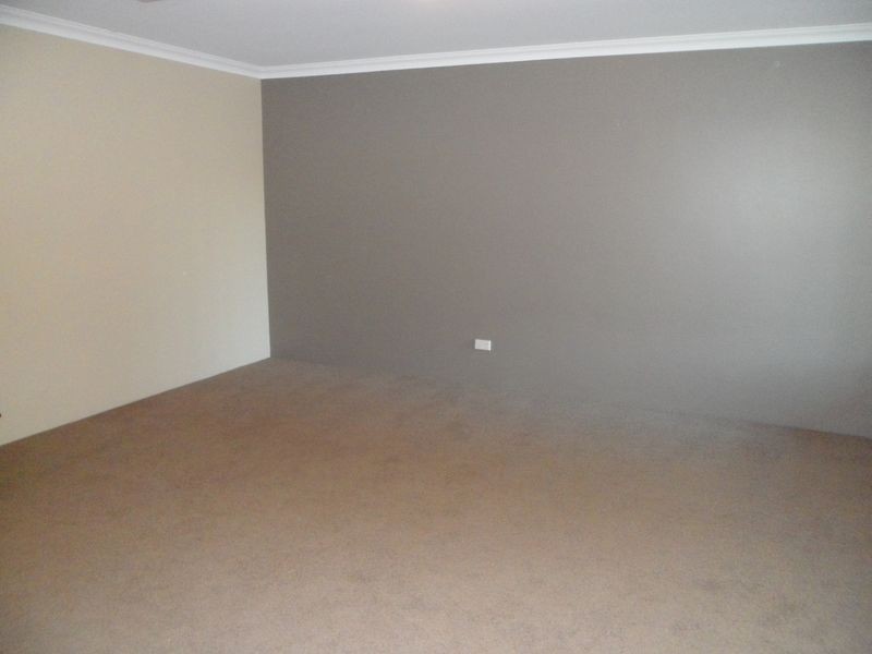 4 Yengo Mews, Aubin Grove WA 6164