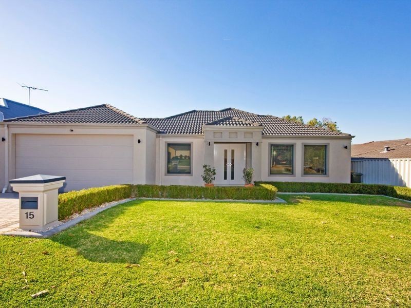 15 Ranunculus Court, Beeliar WA 6164