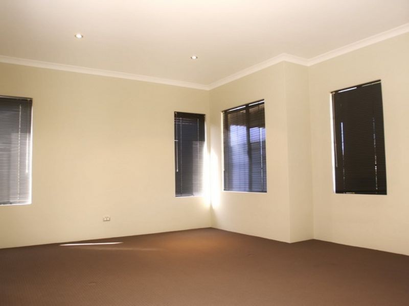 3 Blue Mountain Circuit, Aubin Grove WA 6164