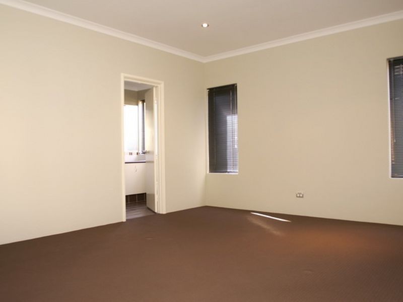 3 Blue Mountain Circuit, Aubin Grove WA 6164