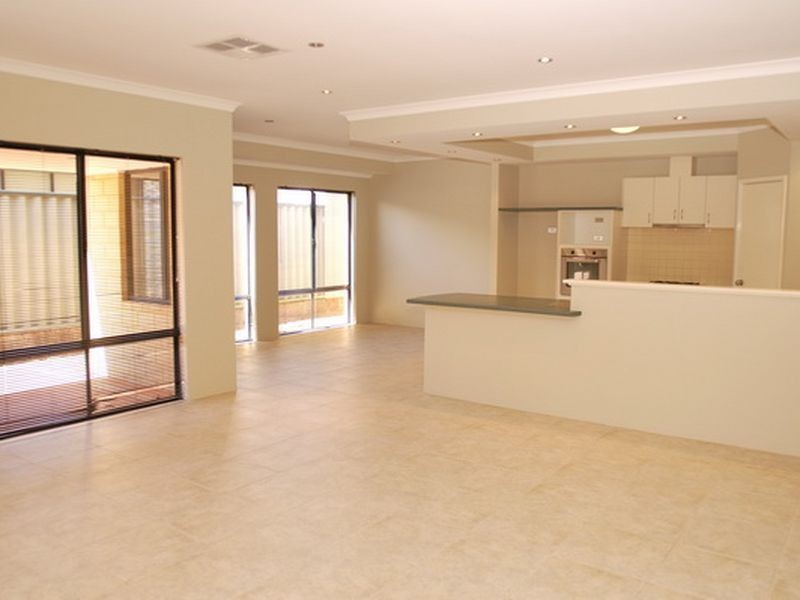 3 Blue Mountain Circuit, Aubin Grove WA 6164