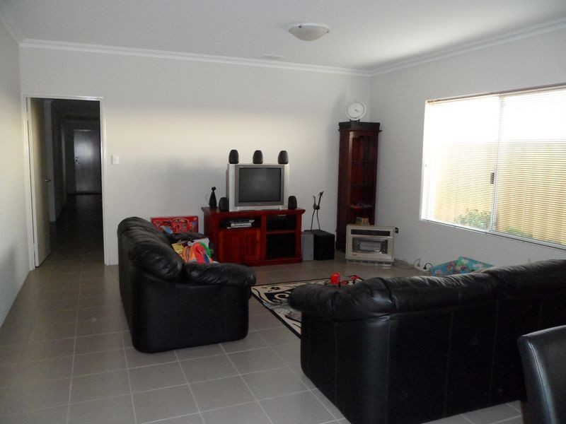 18 Clarity Elbow, Atwell WA 6164