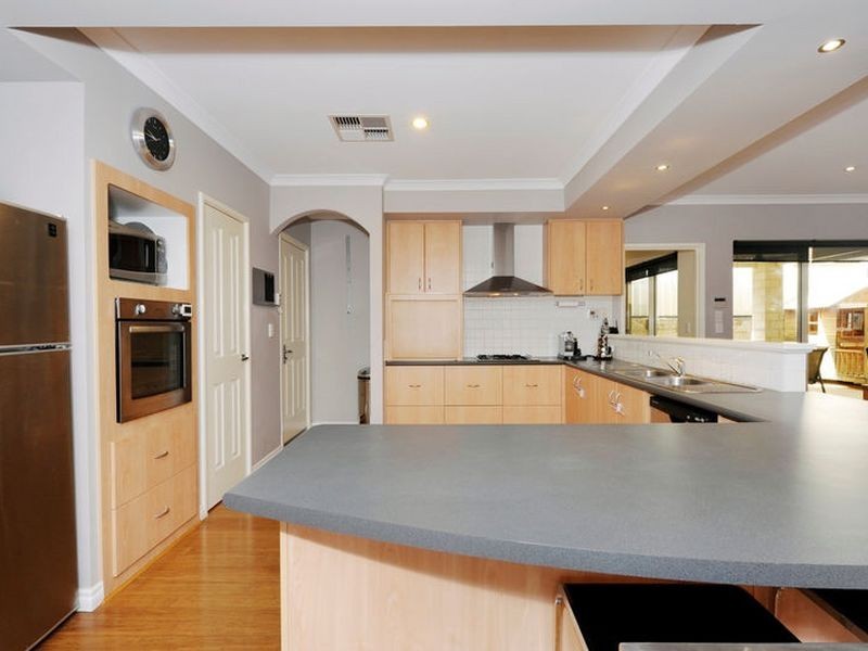 56 Sinagra Way, Yangebup WA 6164