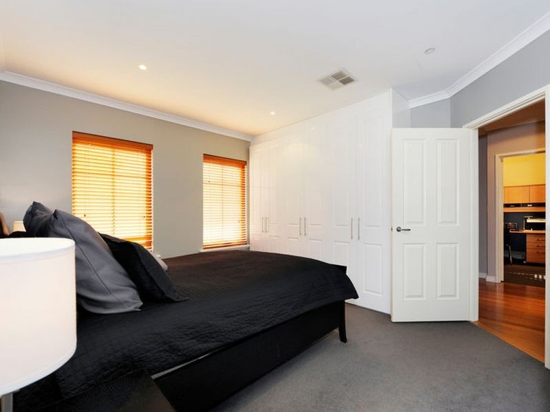 56 Sinagra Way, Yangebup WA 6164