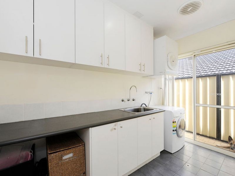 56 Sinagra Way, Yangebup WA 6164