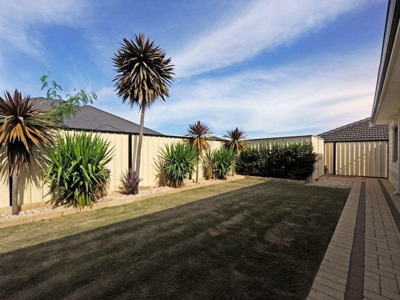 56 Sinagra Way, Yangebup WA 6164