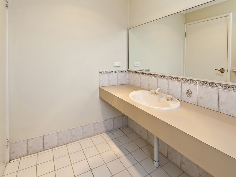 9 Marie Court, Atwell WA 6164