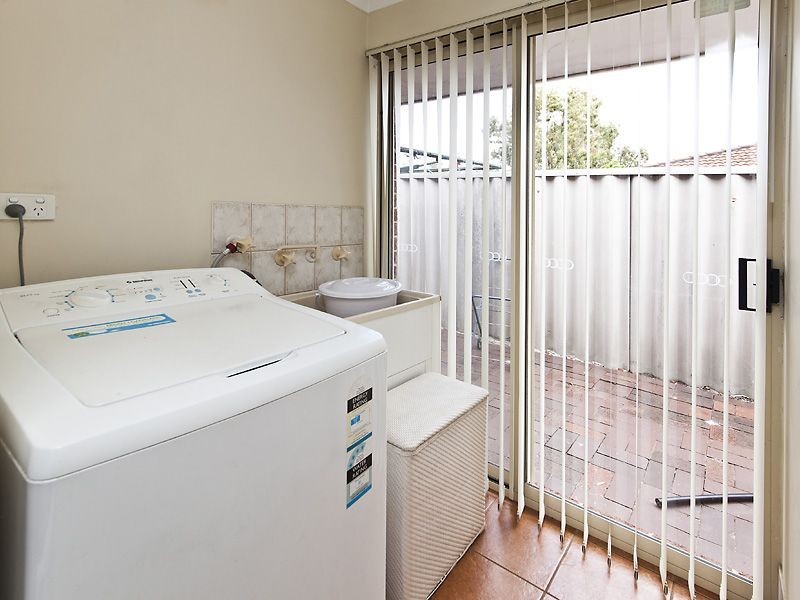 9 Marie Court, Atwell WA 6164