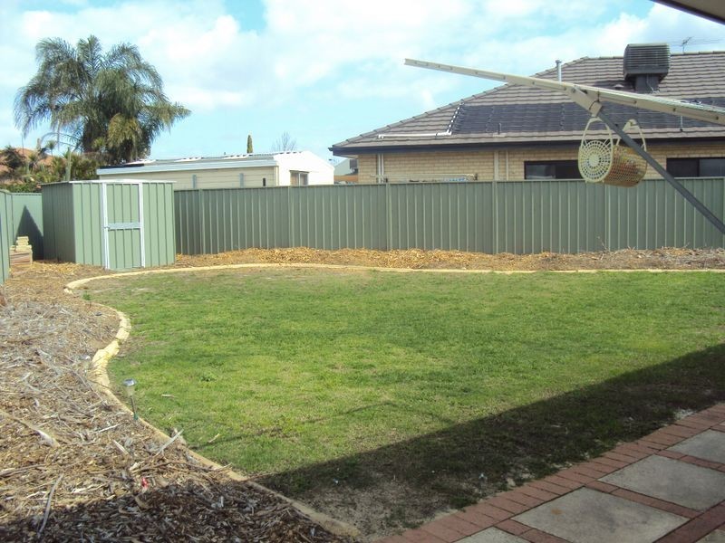 19 Kennack Vista, Atwell WA 6164