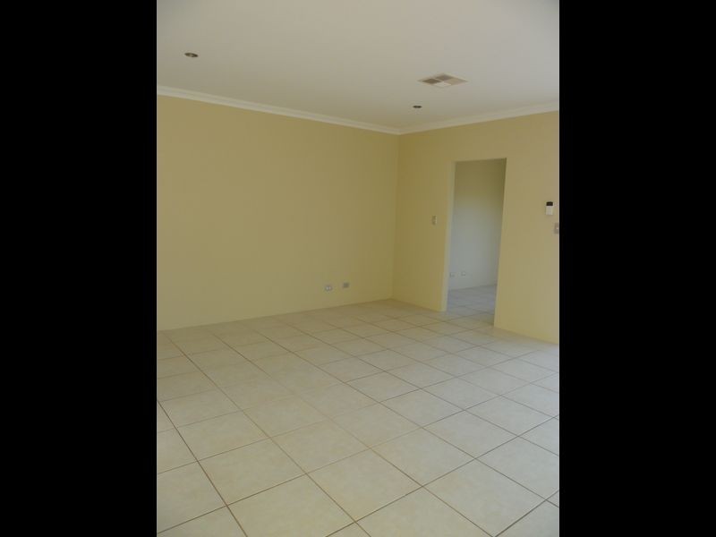 8 Radiance Link, Atwell WA 6164