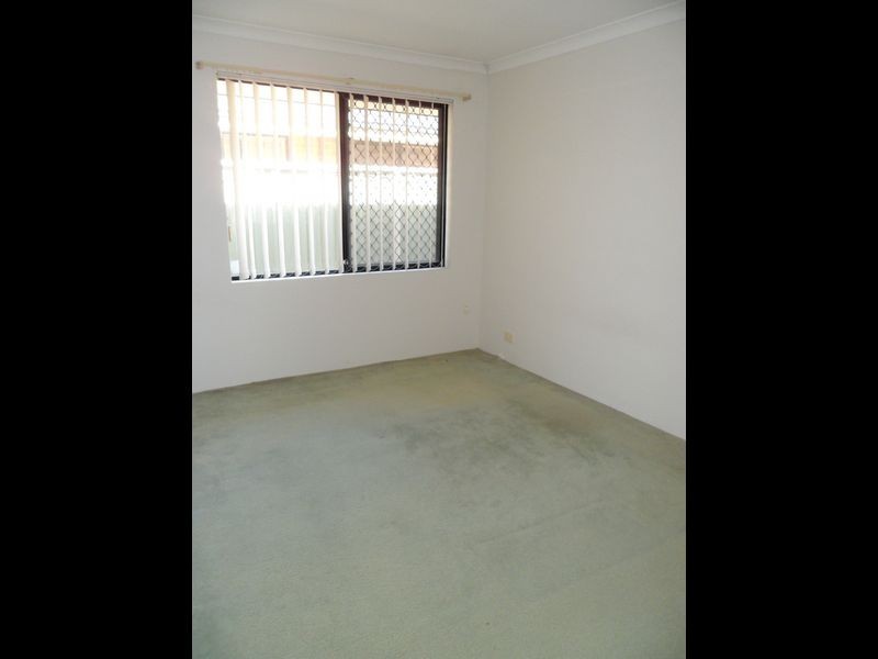 8 Veneta Circuit, Atwell WA 6164