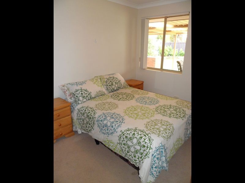 15 Ballard Mews, Success WA 6164