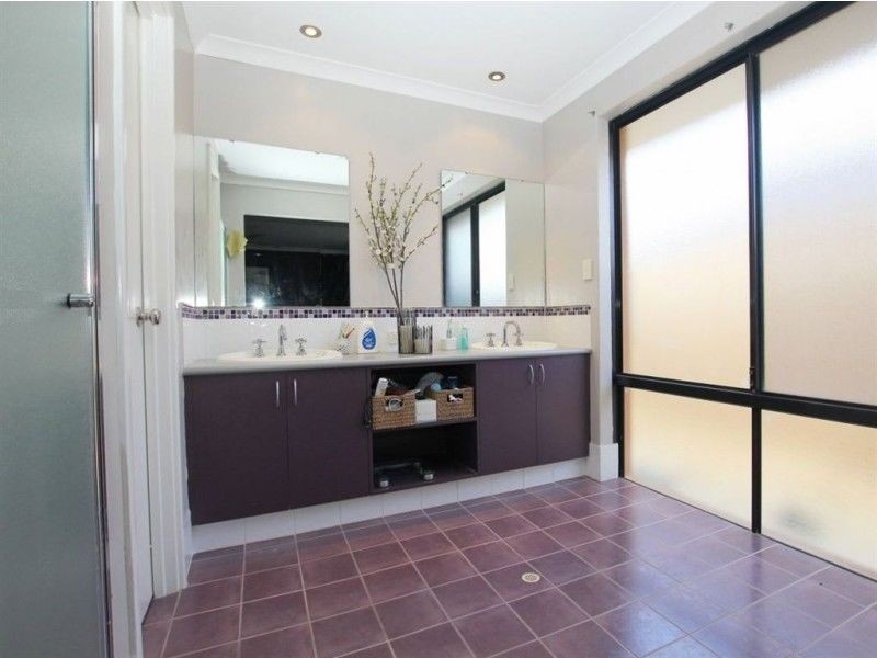 14 Concord Terrace, Atwell WA 6164