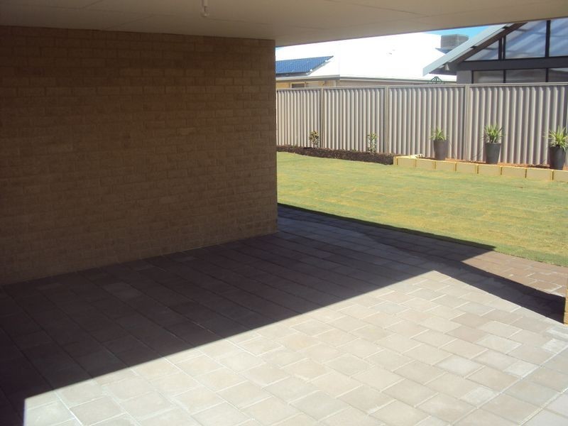 32 Pavonia Parade, Baldivis WA 6171