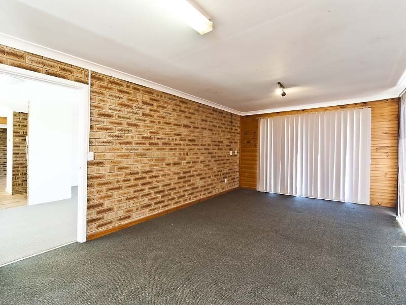 91 Elderberry Drive, South Lake WA 6164