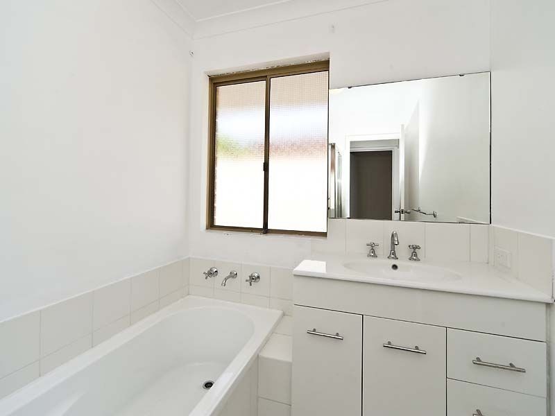 91 Elderberry Drive, South Lake WA 6164