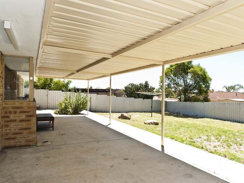 91 Elderberry Drive, South Lake WA 6164