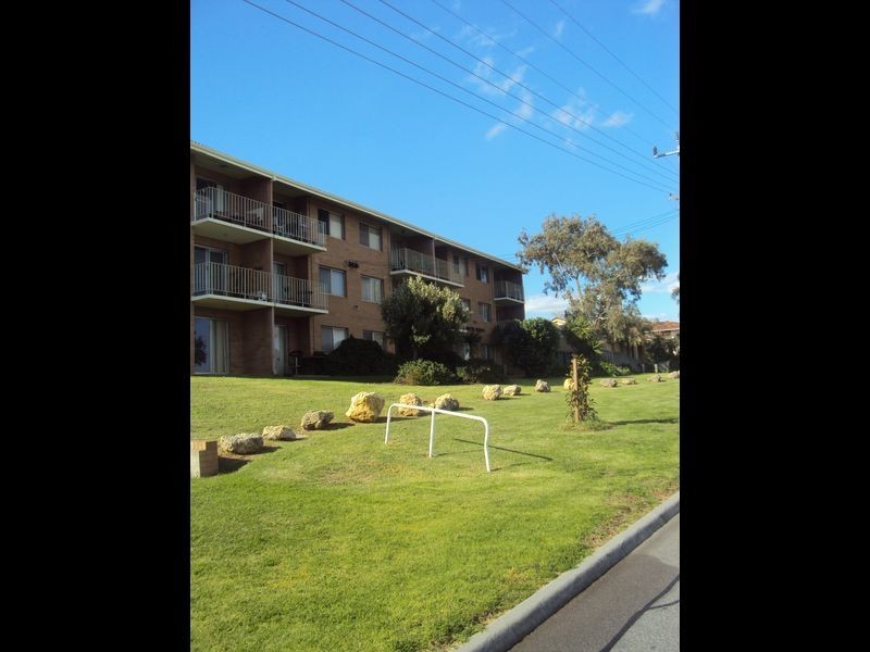 1/150 Healy Road, Hamilton Hill WA 6163