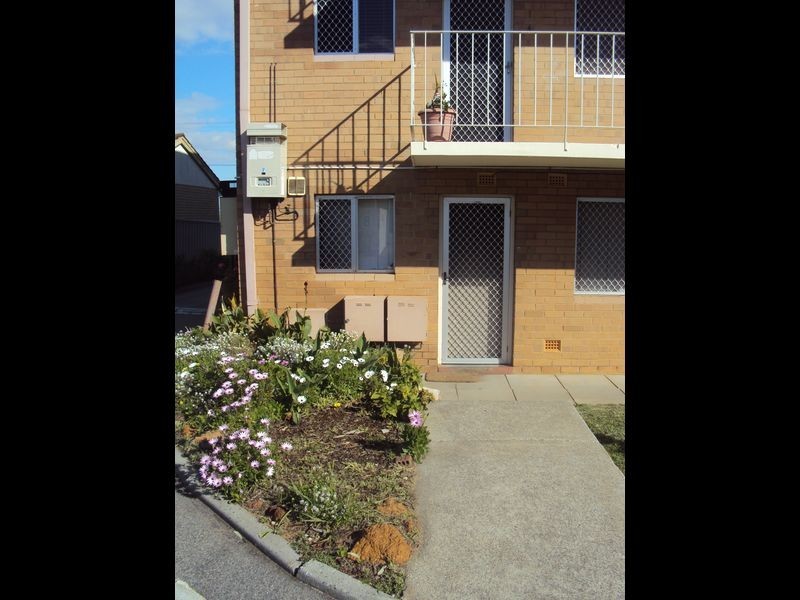 1/150 Healy Road, Hamilton Hill WA 6163