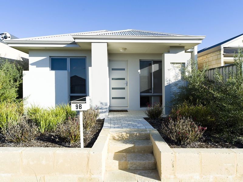 9b Teocote Crescent, Aubin Grove WA 6164