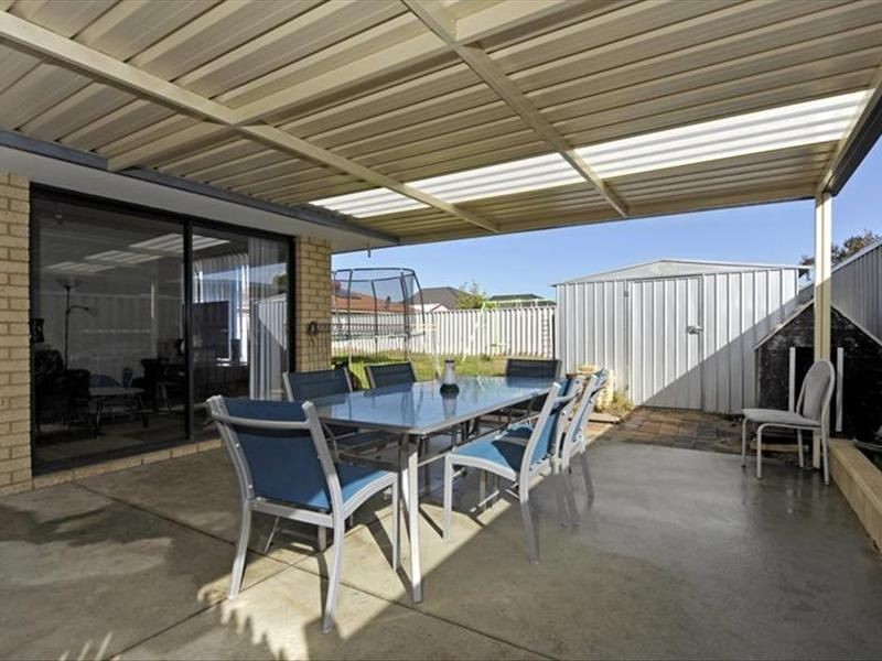 41 Strasbourg Ramble, Port Kennedy WA 6172