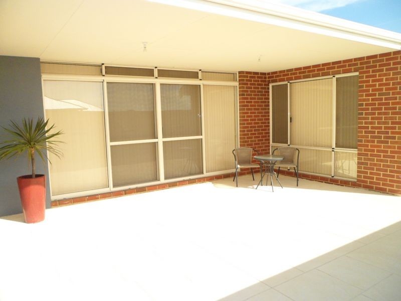 24 Keane Road, Harrisdale WA 6112