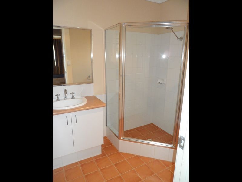 2/3 Sofia Rise, Southern River WA 6110