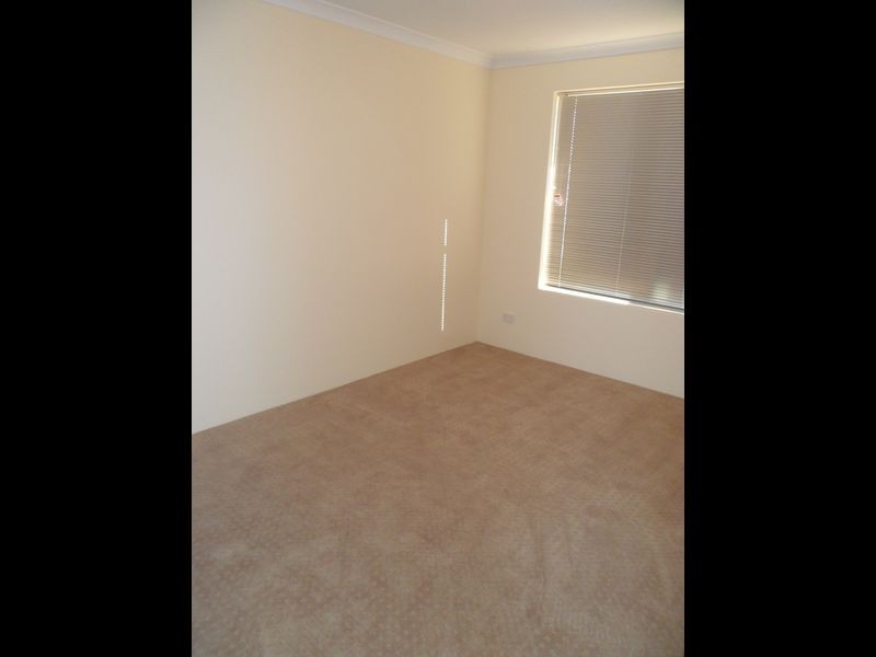 4 Padua Place, Aubin Grove WA 6164