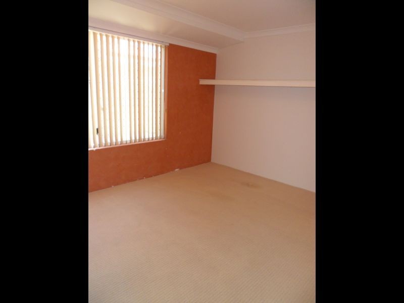 25 Veneta Circuit, Atwell WA 6164