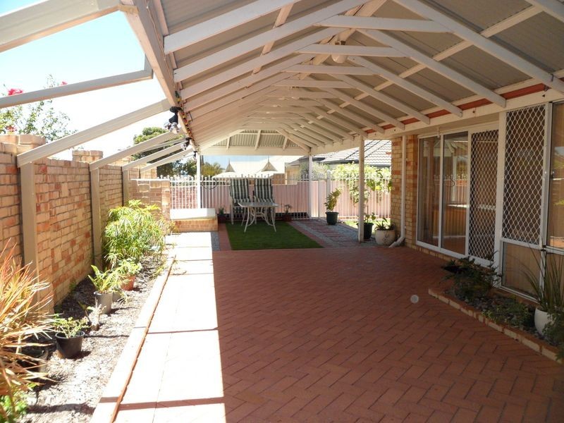 25 Veneta Circuit, Atwell WA 6164