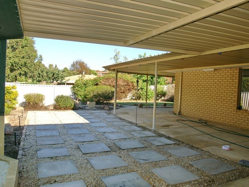 14 Montebello Rise, Yangebup WA 6164