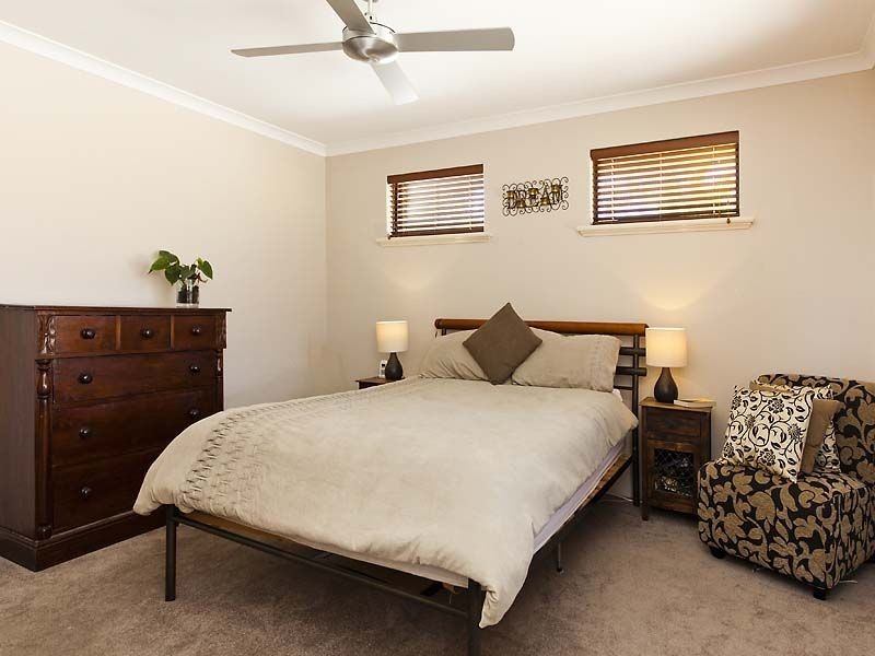 22B Halcyon Way, Atwell WA 6164