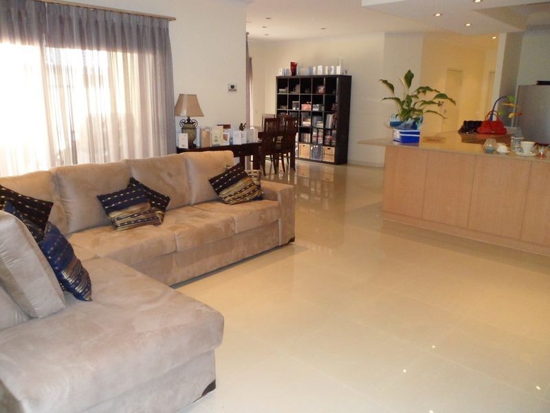 6 Mohan Loop, Hammond Park WA 6164