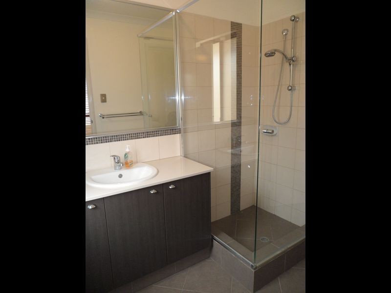 6 Mohan Loop, Hammond Park WA 6164