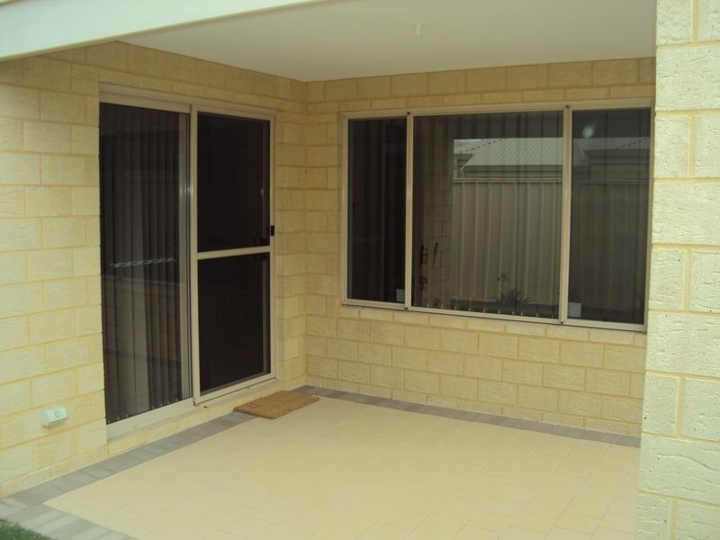3/15 Peppermint Gardens, Aubin Grove WA 6164