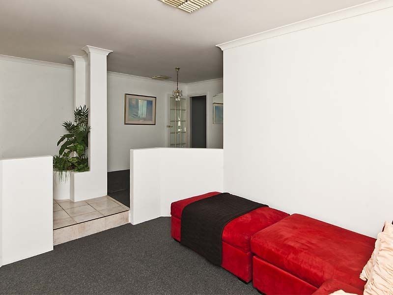 58 La Fayette Boulevard, Bibra Lake WA 6163