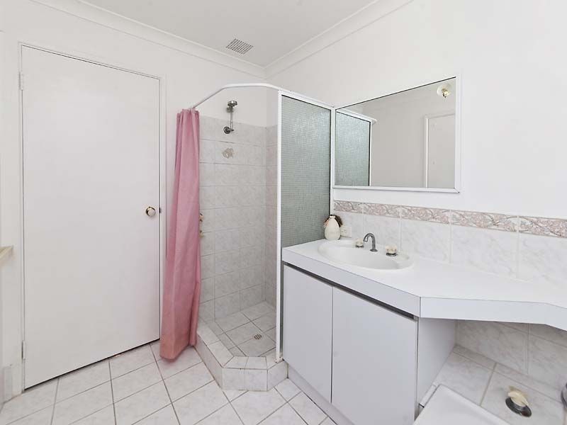 58 La Fayette Boulevard, Bibra Lake WA 6163