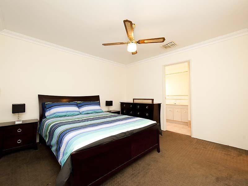 5 Cranshaw Mews, Atwell WA 6164